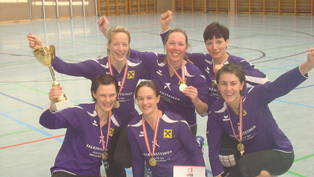 Zwettler Faustballdamen
